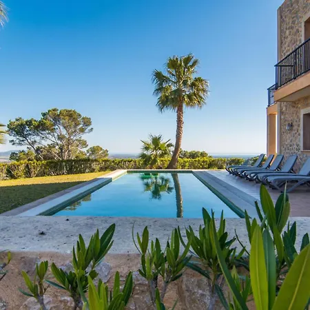 Villa Dues *