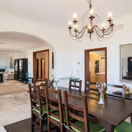 Villa Dues *